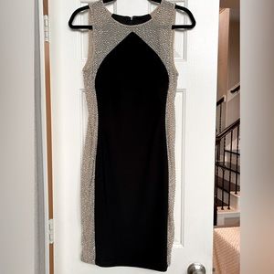 Xscape black cocktail dress with beaded mesh sides 🔥🔥🔥